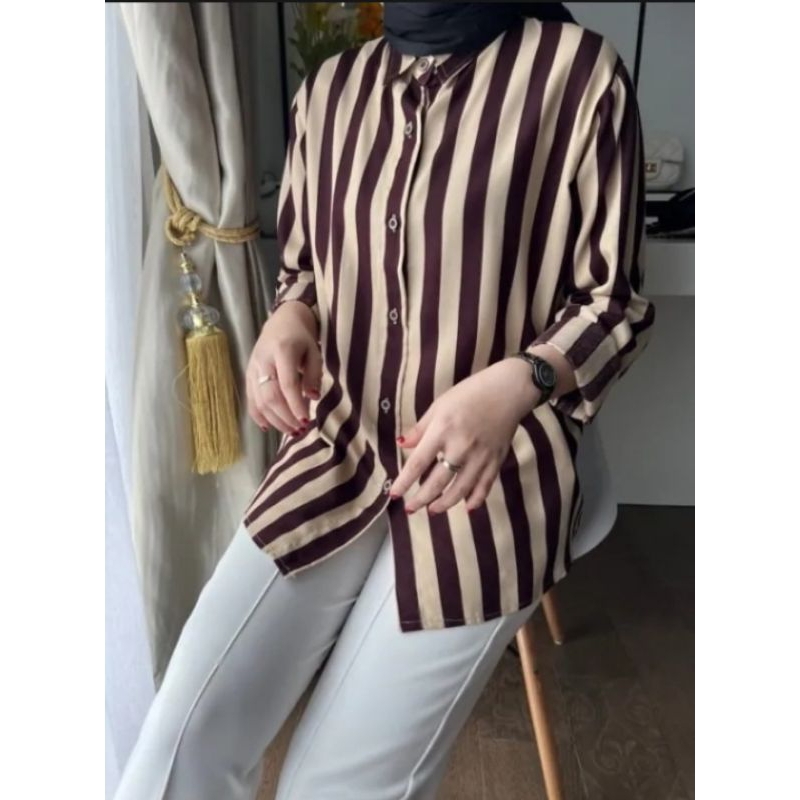 Atasan kemeja wanita motif salur//kemeja salur wanita terbaru