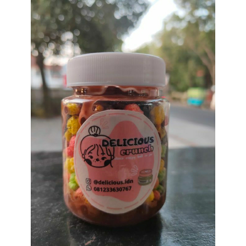 

Choco crispy ball varian coklat