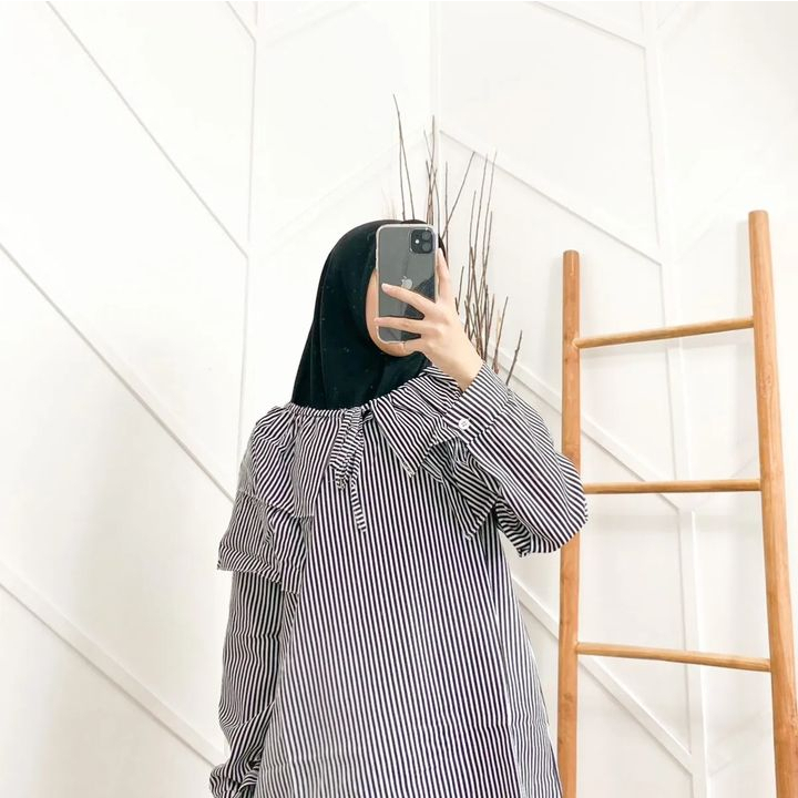 BLOUSE WANITA FILIO KATUN SALUR LD 102 PT 54 PB 65 CM UKURAN L LD 110 PB 70 PT 55 UKURAN XL BLOUSE OVERSIZE // KEMEJA WANITA OVERSIZE // ATASAN WANITA KOREAN STYLE BLOUSE WANITA TERBARU 2023 KEKINIAN