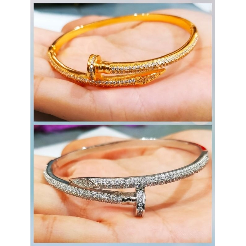 Gelang tangan motif paku berlapis emas dengan mata zircon