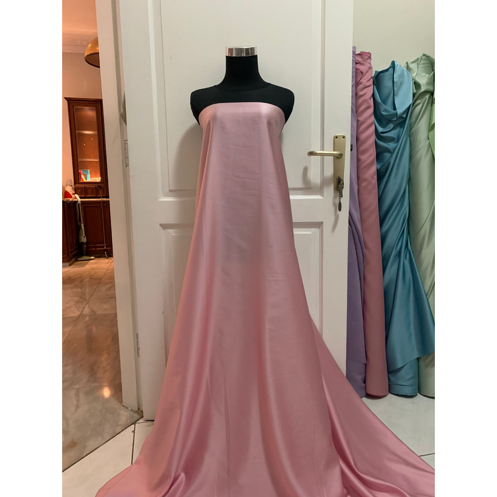 Bahan Satin Maxmara Silk Lux Premium Meteran Mewah Warna Pink Merah Muda Rosegold