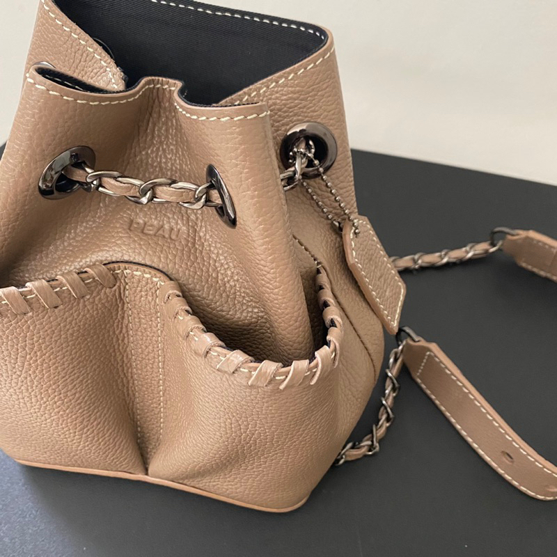 Preloved Peau Cloe Bag