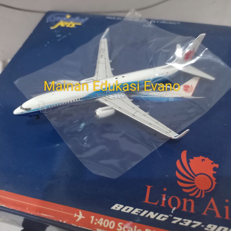 Diecast Boeing 737-900ER Lion Air Boeing Sky Livery