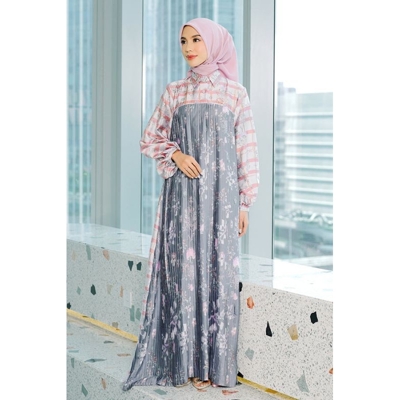 Zytadelia Scola Dress