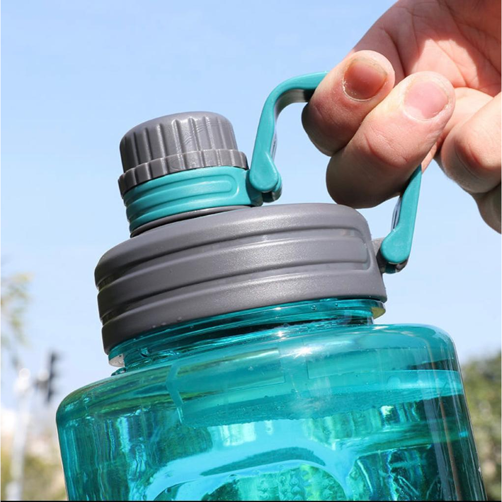 STV Botol Air Minum 2 Liter SPACE Astronot BPA FREE dengan saringan