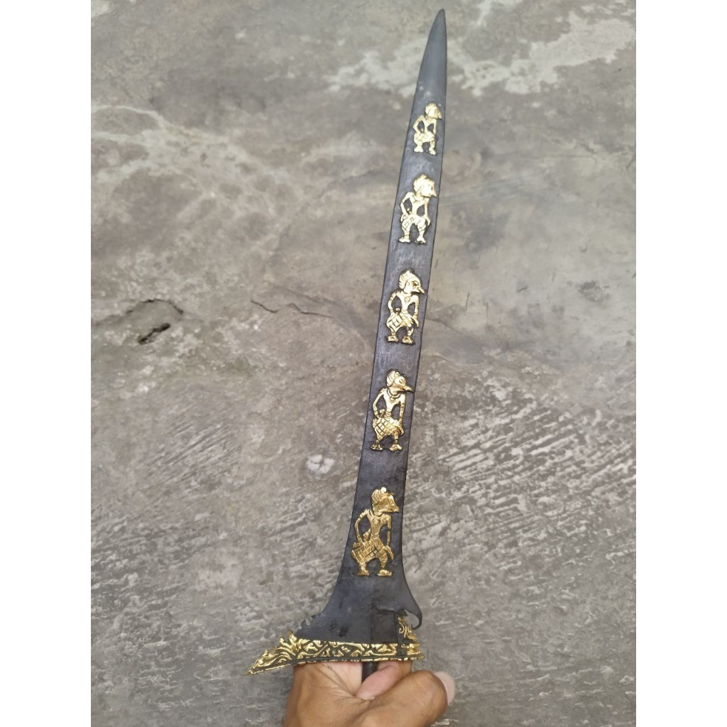 Keris Kamardikan Lurus Kinatah Punakawan Petruk pamor Keleng