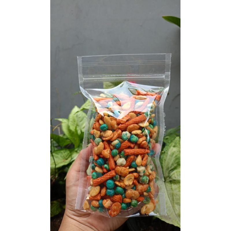 

KACANG CAMPUR/KACANG KORO/KACANG POLONG