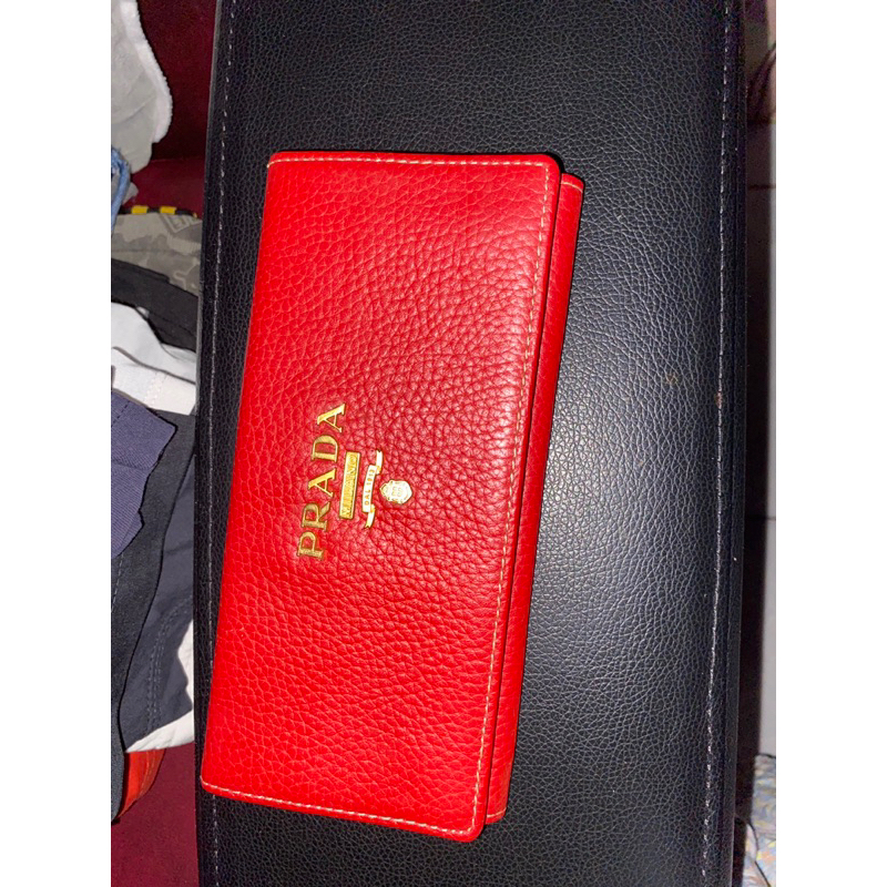 DOMPET PRADA KULIT PRELOVED