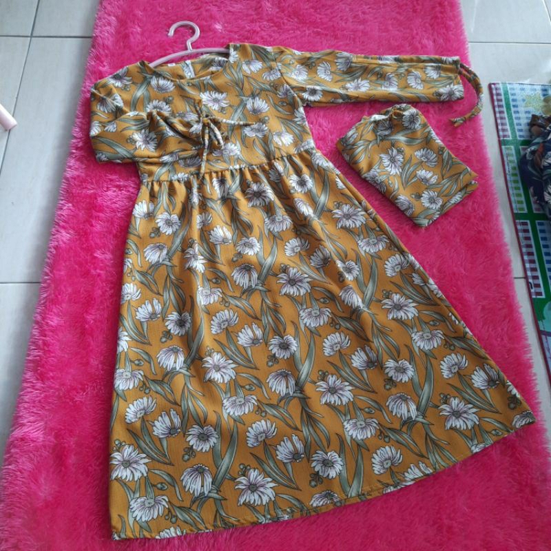Gamis Anak Bahan Moscrepe Set Hijab Best Seller
