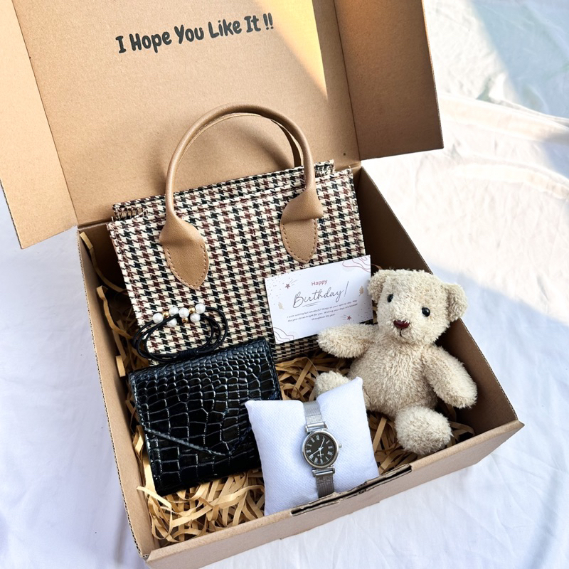 [A5675]HAMPERS GIFT BOX SLING BAG KADO ULANG TAHUN PACAR/KADO AYANG/KADO WEDDING/KADO ANNIVERSARY/KADO WISUDA/KADO VALENTINE/KADO HARI GURU/KADO IBU/HAMPERS LEBARAN/HAMPERS RAMADHAN