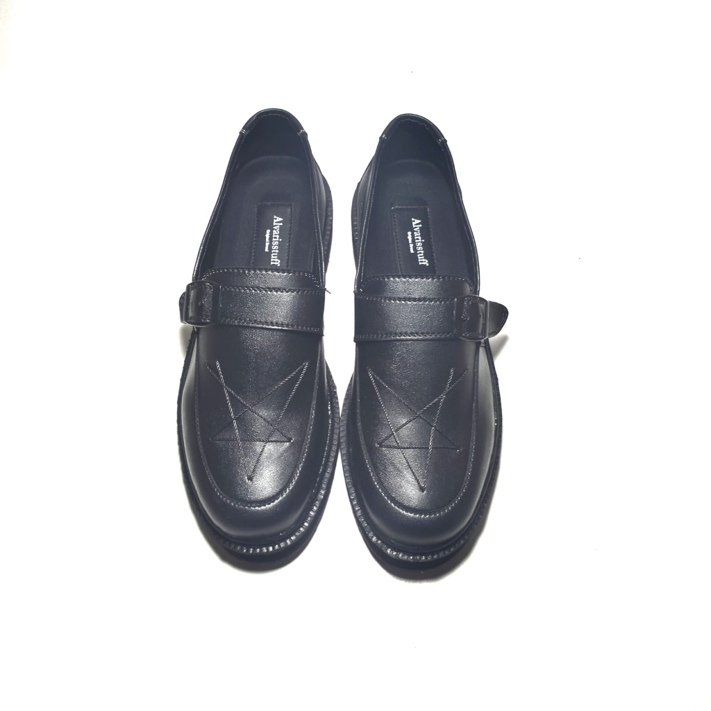 Alvarisstuff R4 Starlight Full Black - Sepatu penny loafers pria