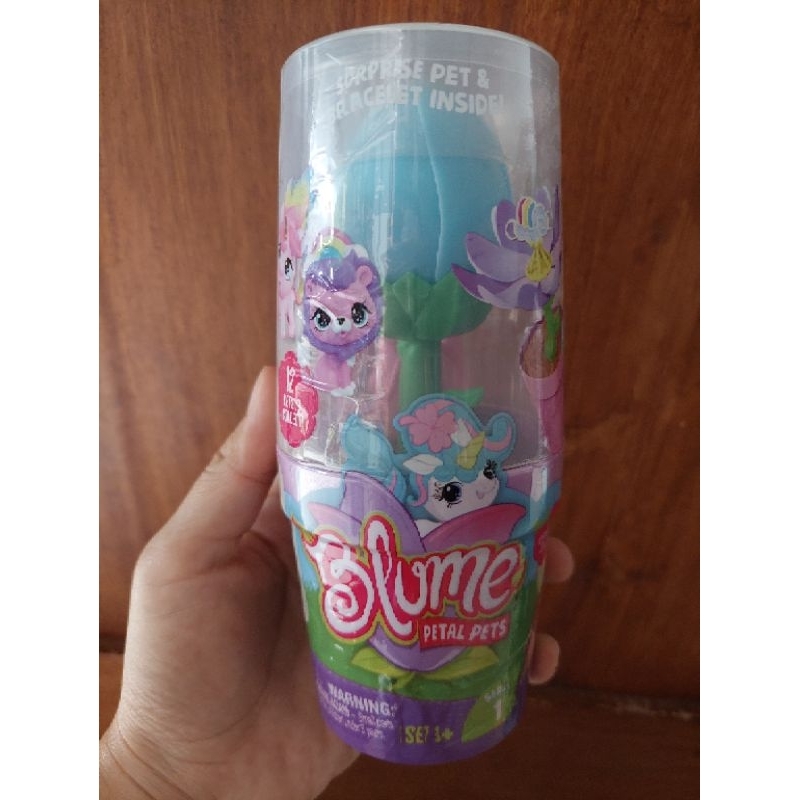 Blume petal pets surprise (Biru)
