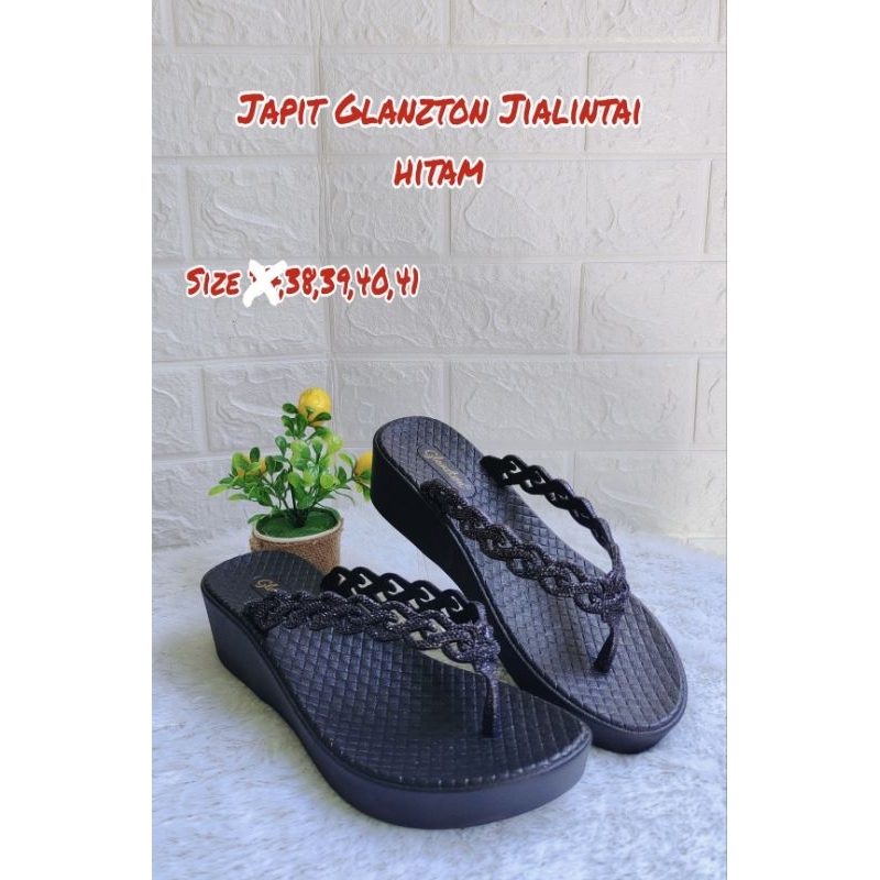 Japit Glanzton Jialintai