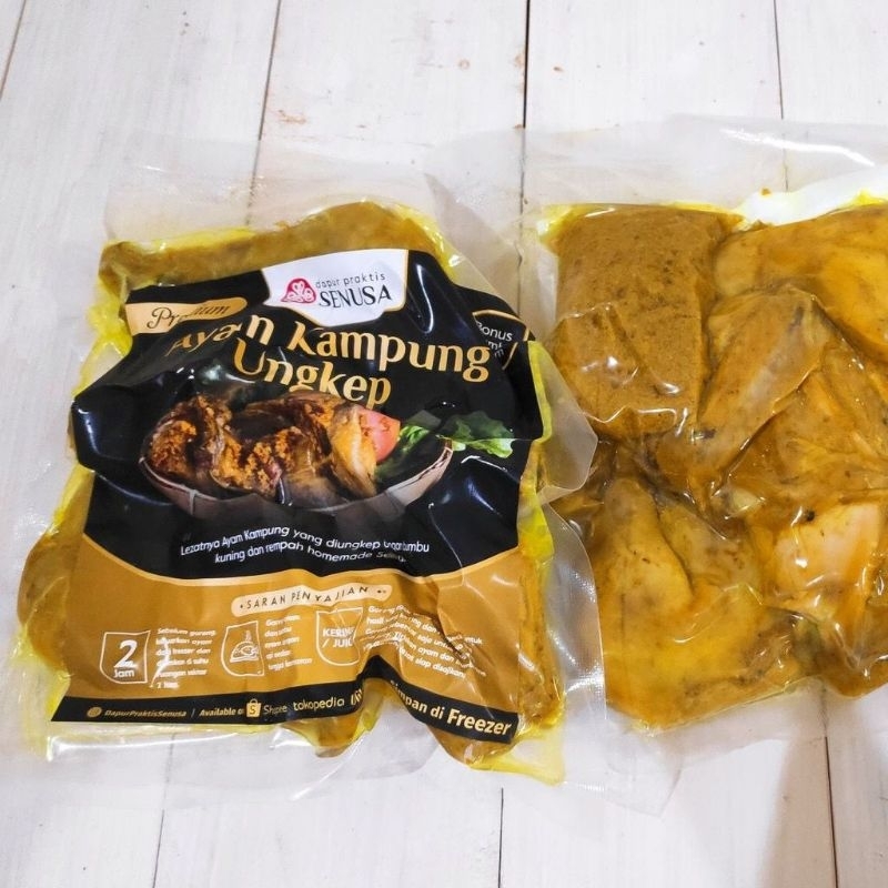 

ayam kampung ungkep bumbu kuning (1ekor)