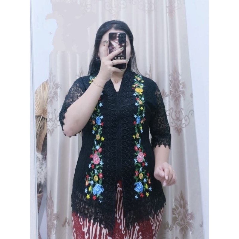 Atasan kebaya putih brokat bordir kancing hidup L xl xxl 3xl 4xl 5xl tangan 3/4