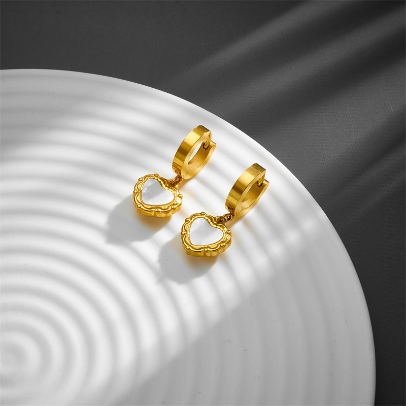 Anting love hoop titanium anti karat harga grosir bisa cod