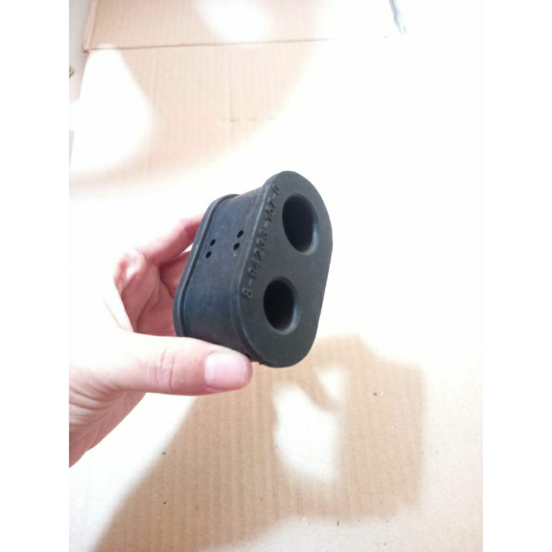 Karet Stabil Shaft Isuzu Panther Tbr52 Kbd 26