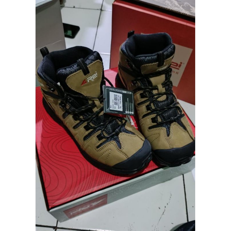 sepatu arei endurus sepatu Rei endurus sepatu gunung arei endurus sepatu Rei endurus