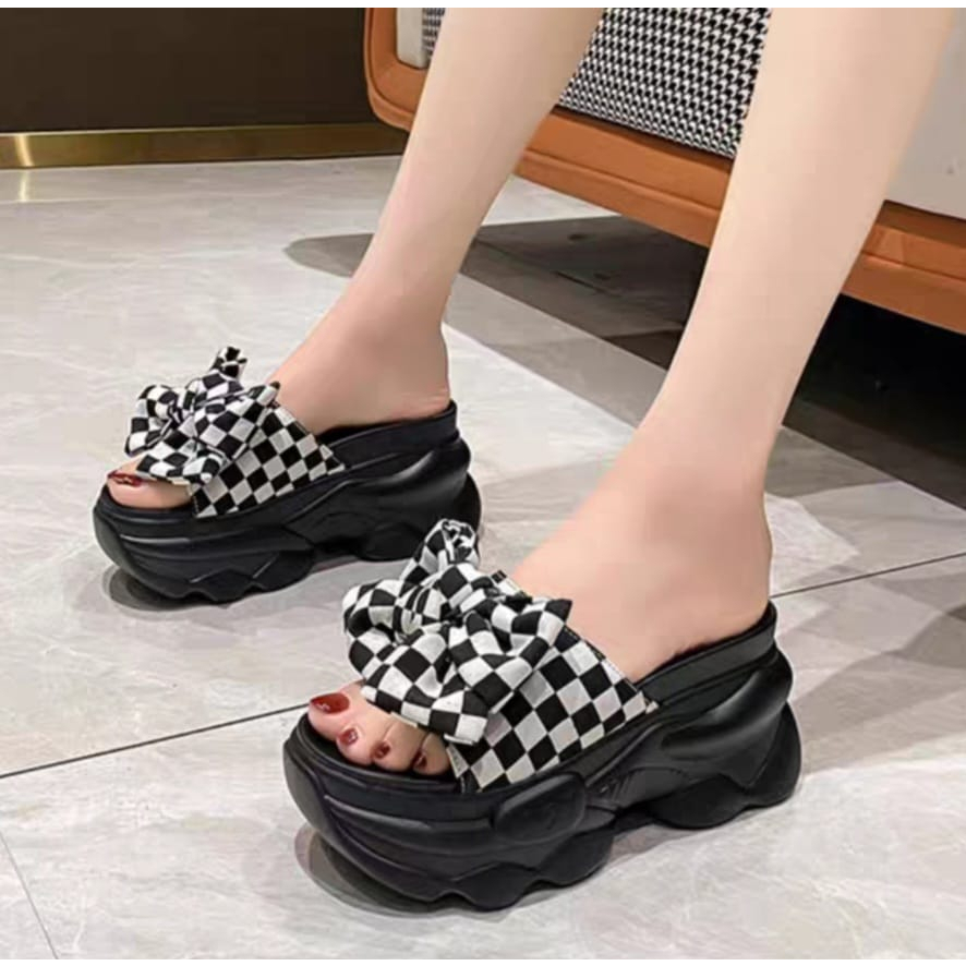 Sandal Wedges Wanita Fashion Stella CK552