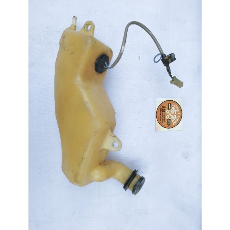 botol oli samping satria hiu