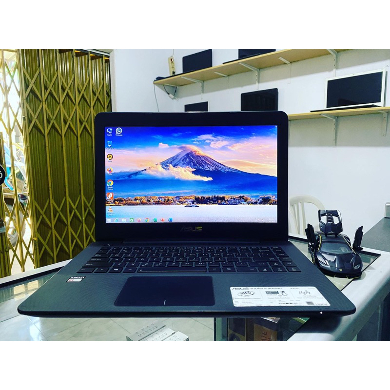 Laptop Asus X454Y