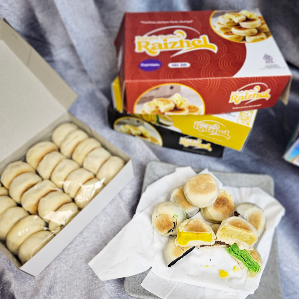 

Bakpia RAIZHEL Isi 20 Aneka Rasa ( Mix )