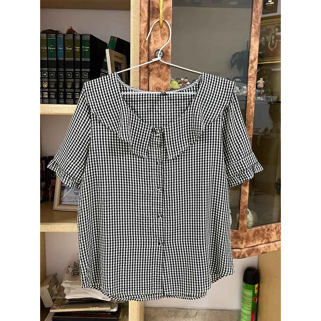 Preloved - Cavalier Top | Atasan Kasual Wanita