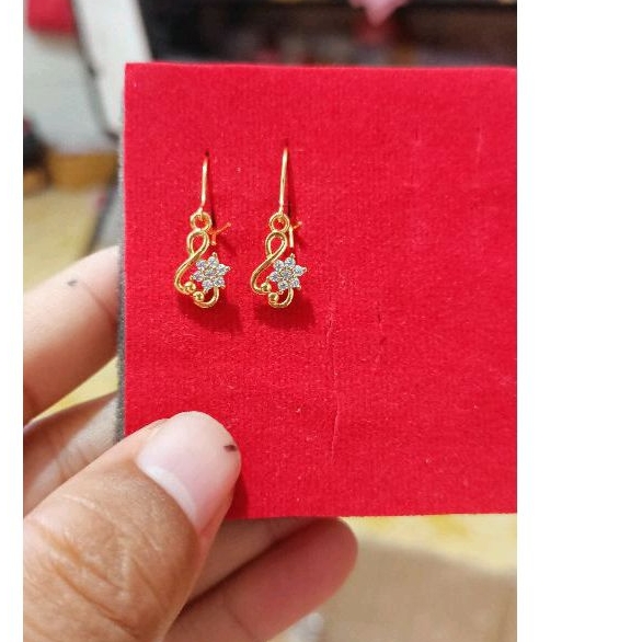 Anting titanium import kode 14,awet,tahan lama,cocok buat sehari hari