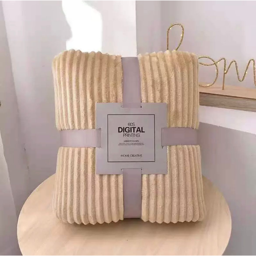 SELIMUT BULU TEBAL SIZE 180X200 EMBOS POLOS