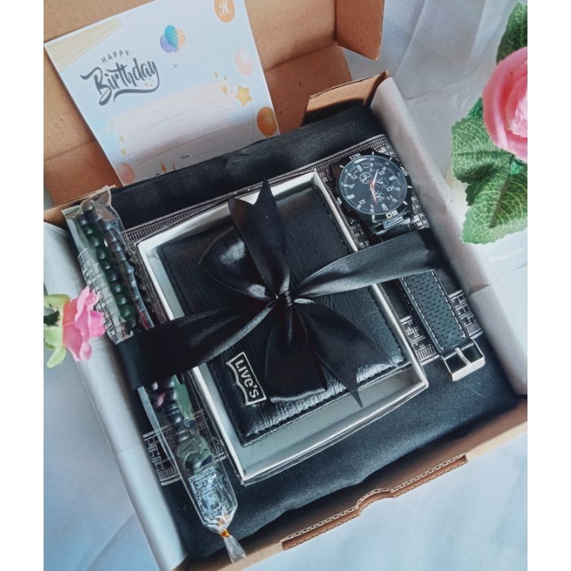 

kado cowok ulang tahun graduation wedding termurah