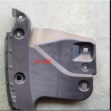 HIACE 2019-22 PREMIO REAR MUDGUARD BELAKANG SET