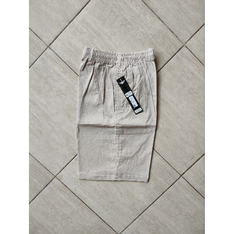 Celana pendek pria#wanita#celana pendek karet#selutut#celana pendek pinggang karet#celana selutut#ce