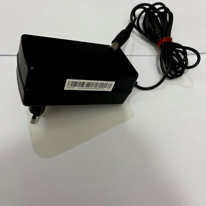 Adaptor Charger Casan Monitor TV LED LCD LG Ori 19V Ads 18fsg-19 ADS-25FSF-19 20MT48AF LCAP16A