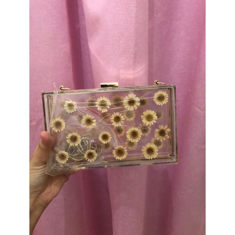 ZARA FLOWER DAISY CLUTCH BAG
