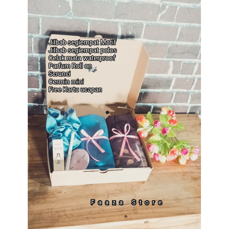 

HAMPERS KADO NIKAHAN KADO WISUDA ULANGTAHUN DLL