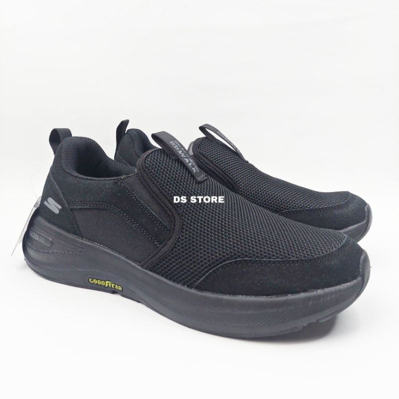 SKECHERS GOWALK ULTRA GO/SEPATU SKECHERS GOWALK ULTRA/SEPATU PRIA