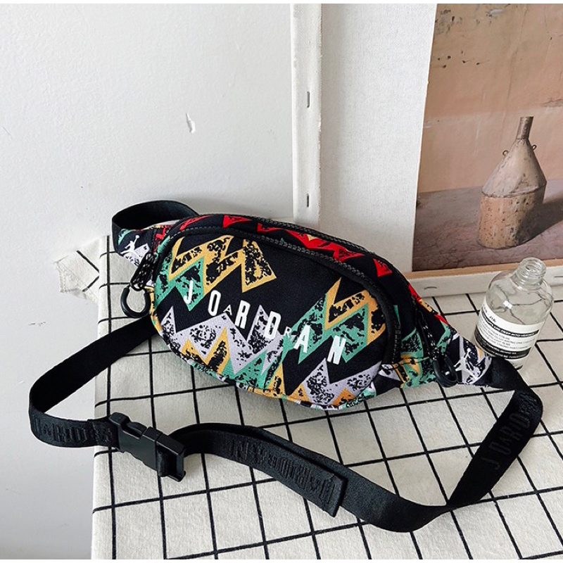 AIR JORDAN GRAFFITI ART COLOUR WAISTBAG / TAS PINGGANG AIR JORDAN GRAFFITI