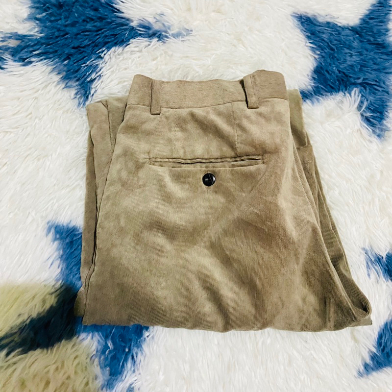 Preloved Corduroy pants