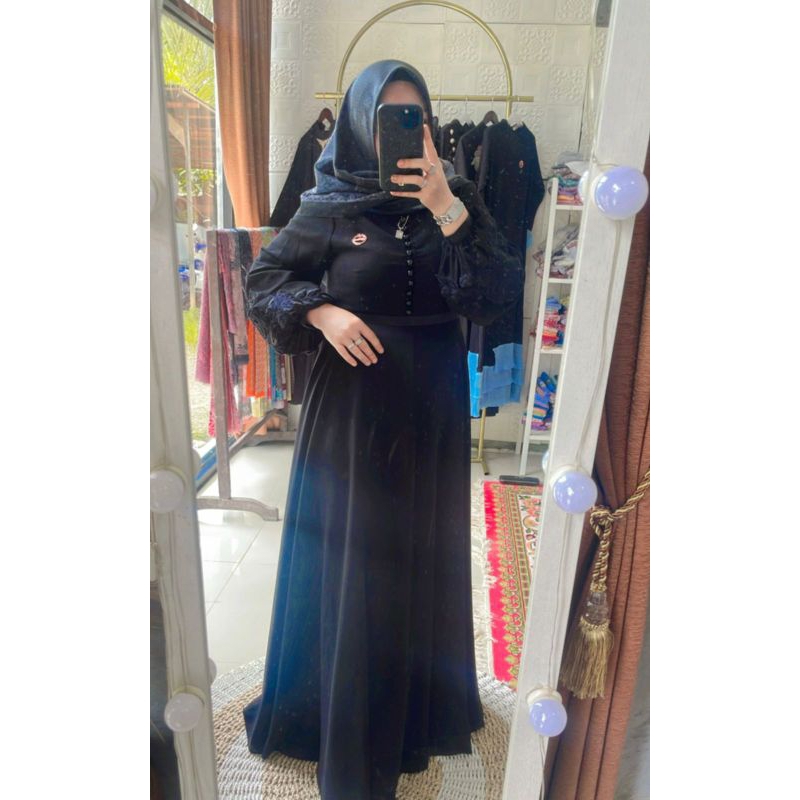 Dress Premium Ceruty Hitam Iyaluna