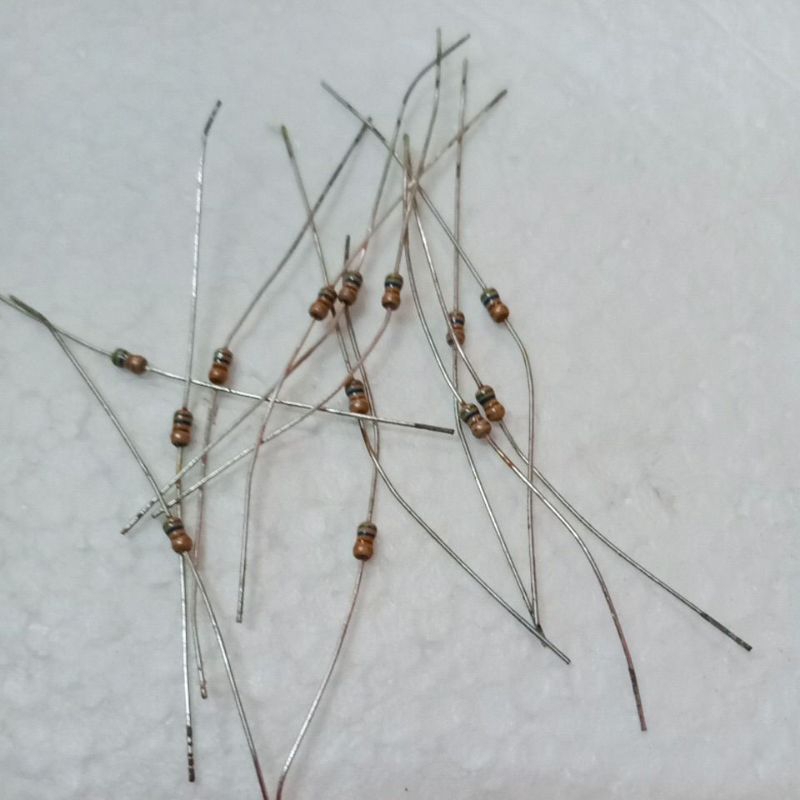 (100 PCS) RESISTOR 1/8WAT 560 0M