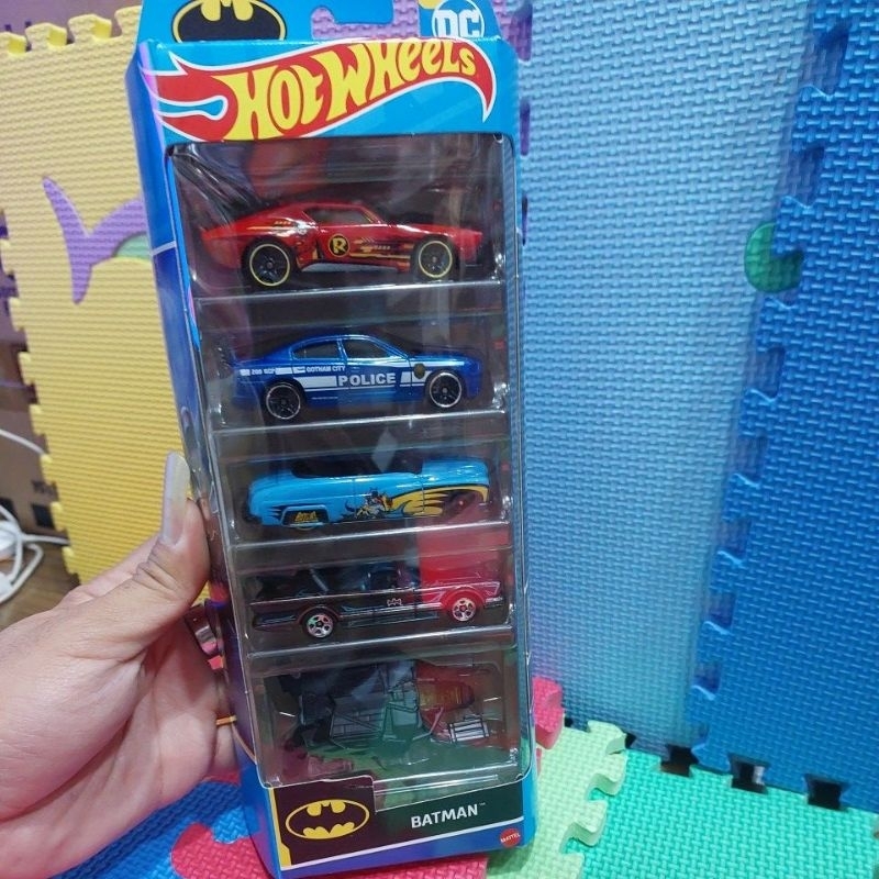 hot wheels isi 5. hot wheels batman.hot wheels terbaru batman isi 5