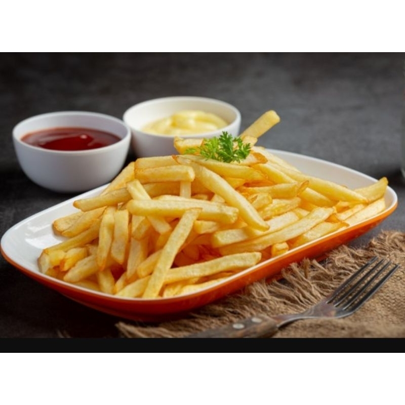 

Fiesta French fries shoesstring/kentang goreng Frozen food 1000g/pack