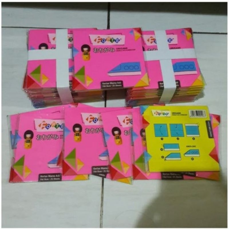 

Kertas lipat origami bentuk