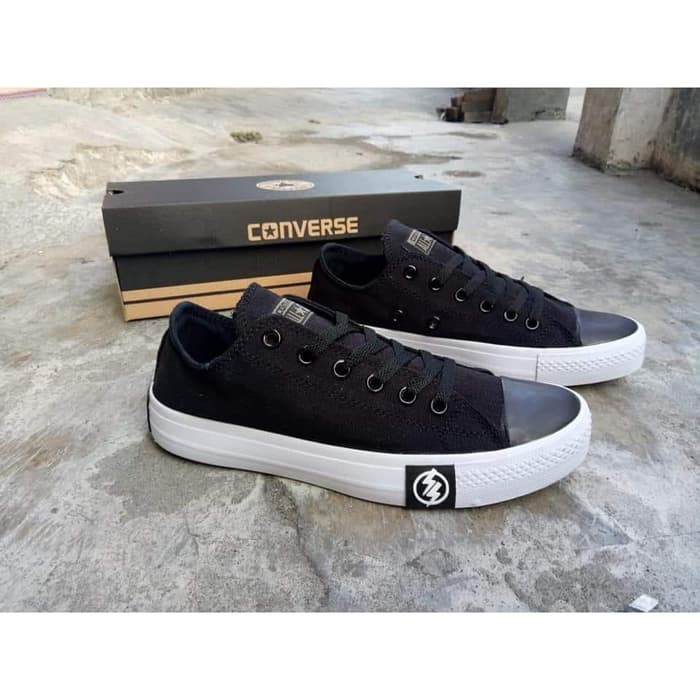 (BISA COD) Sepatu Converse87 Chuck Taylor Flash Undefeated sepatu (HITAM PETIR)