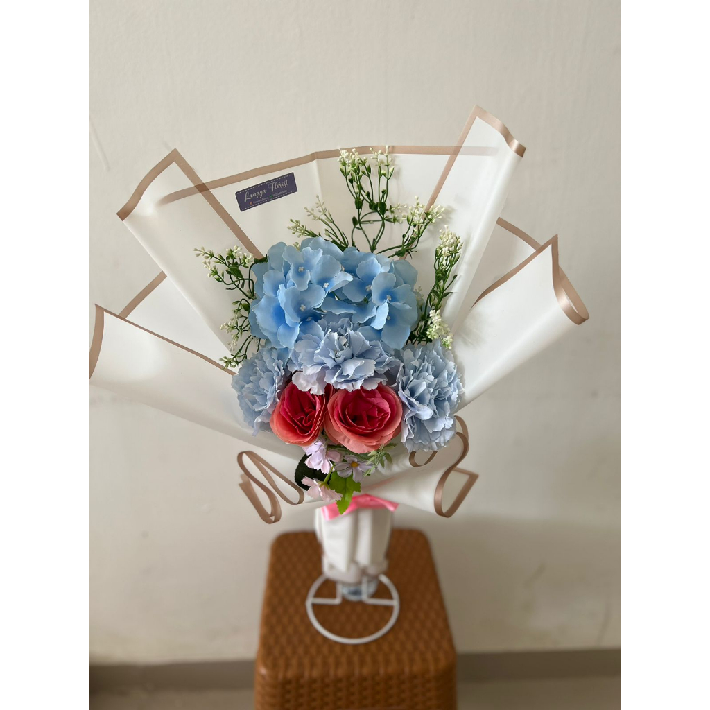 

Kado Ultah/Kado Pasangan/Kado Anniversarry/Buket Bunga/Buket Uang/Hampers/Gift/Buket Wisuda