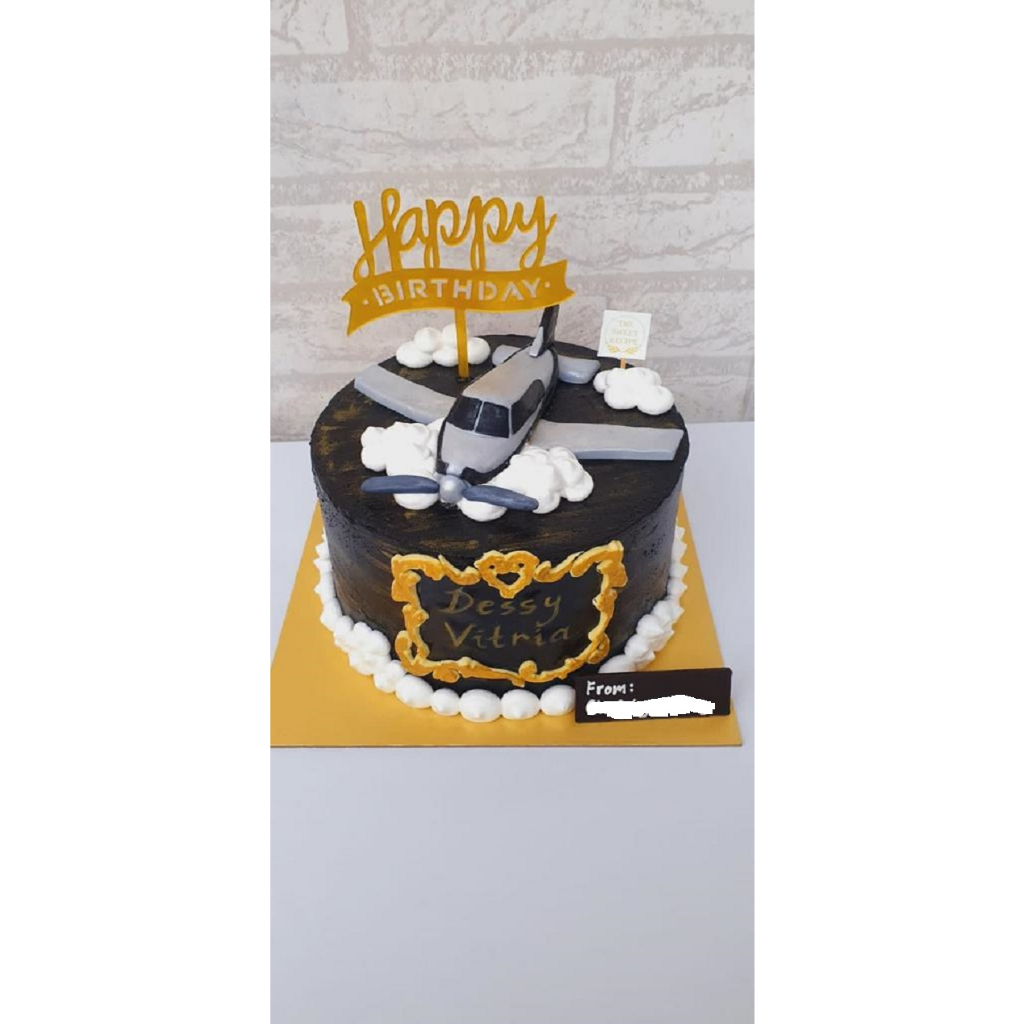 

Cake Private Jet