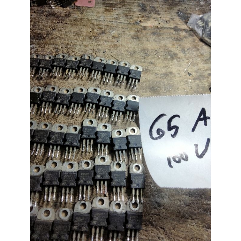 mosfet 150N10F7