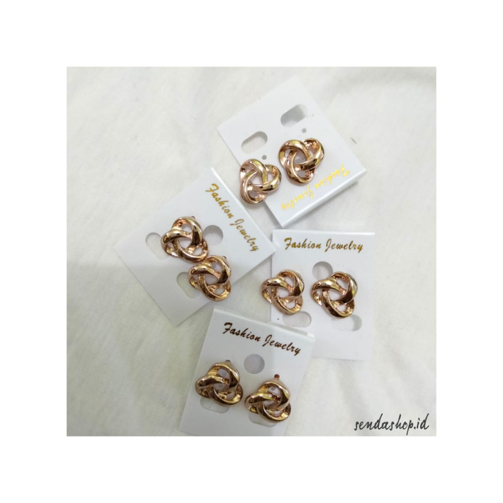 Anting Korea Aesthetic/Anting cewek/ Anting Perempuan Fashion/Anting Fashion/Anting Emas Berlian/Ant