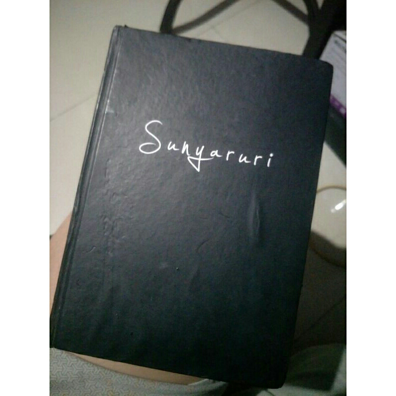 [Hard Cover] Buku Sunyaruri - Risa Saraswati (Preloved) | BACA DESKRIPSI YA
