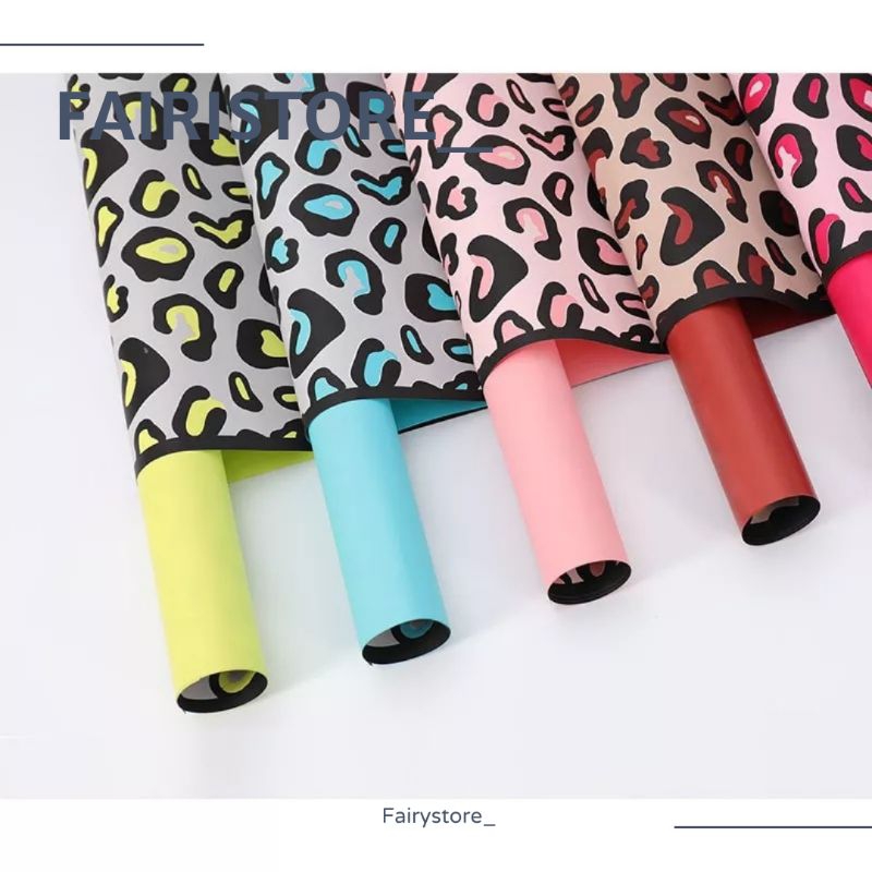 

Kertas Bunga Animal Motif Leopard Buket Bunga Wrapping Paper (58×58) — K37